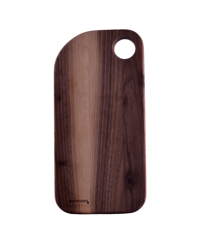 Wooden cutting board with Seewines logo
